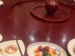 -粤尚腾香居中餐厅(首都机场希尔顿店)
