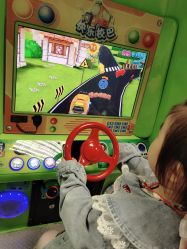 -莫莉幻想儿童乐园(武汉保利广场店)