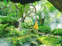 -Chom Cafe and Restaurant