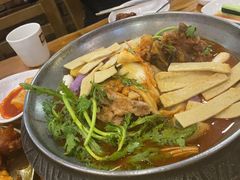 -喇喇排骨火锅·传统韩式脊骨汤(望京西园总店)