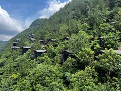 -蝶舞清江·恩施地心谷景区