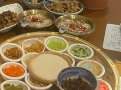 -包整·丝娃娃(一览甲秀楼风景店)