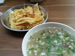 -许西美食一条街