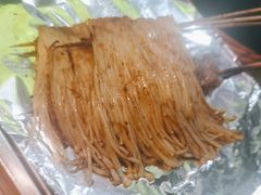 -云晓光头烧烤吧(德平路店)