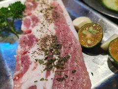 韩山葵厚切五花肉-韩山葵烤肉(太古里店)