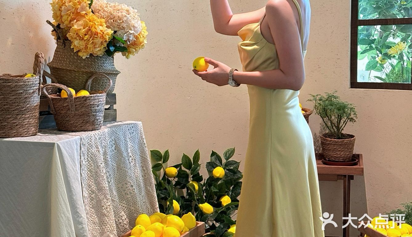 又可以拍一天喇～🍋夏日自带清新感的咖啡馆