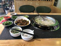-肖仙仙羊肉汤·始于1996年(郫都店)