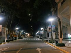 -武汉市第四中学