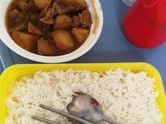 -汤小鲜和范小满·开胃爆炒小碗菜(右安门店)
