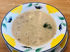 奶油蘑菇汤-萨莉亚意式餐厅(上下九店)