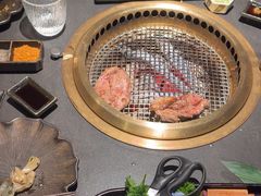 -铭牛烧肉·和牛海鲜自助(高新月牙湖店)