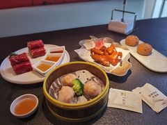 -蝴蝶里·粤菜·点心(滨江龙湖店)
