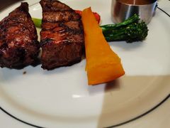 -食间牛排(湖西路店)