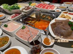 -海底捞火锅鲜切牛肉主题店(长寿路店)
