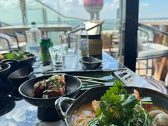 -FLAIR顶层餐厅酒吧(浦东丽思卡尔顿酒店)