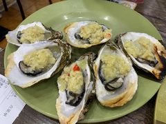 炭烧蒜蓉生蚝-贞姨美食·老字号海鲜大排档