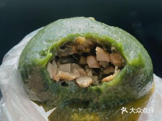 清明时节吃青团 貌似除了我们这的人别的地方都不叫青团