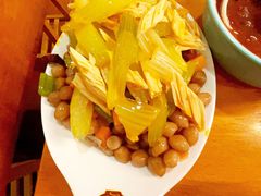 -刘记羊汤·烧饼夹肘子