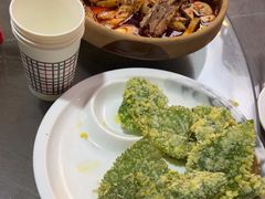 -土砂锅生态山庄·非遗砂锅雅鱼