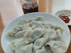 -东北四季饺子王(华山路店)