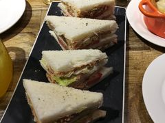 -小时光咖啡馆(开森度假森林店)