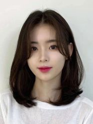 -AYO SALON
