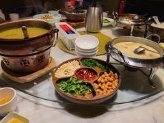 -桂小厨广西菜(青秀万达店)