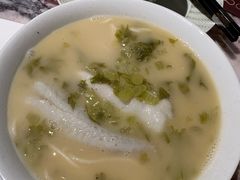 -浅深(世茂滨江精品店)