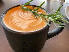 -星巴克臻选(上海合生汇1F店)