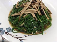 鸡蛋干拌沙葱-鹏馨羊羔肉·非遗(新建街店)