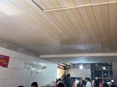 -正宗杨记普洱酸醋米线(总店)