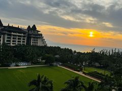 -海南清水湾莱佛士酒店