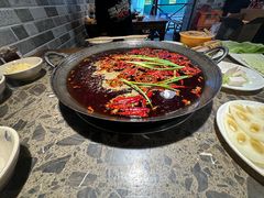 -六公里老火锅(总店)