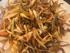 -洁神饭庄·海鲜·青岛菜·30年老字号(五四广场店)