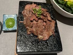 -左庭右院鲜牛肉火锅黑金店(陆家嘴中心店)