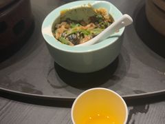 -沅江水·湖南家宴(南村万博长隆商圈店)