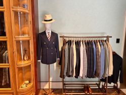 -胤一红帮手工西服定制(日湖店)