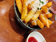 黑松露芝士薯条-G+KITCHEN(龙湖狮山天街店)