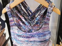 -lululemon(比斯特购物村店)