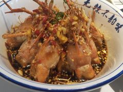 -靓虾二哥长沙地标小龙虾(五一广场店)