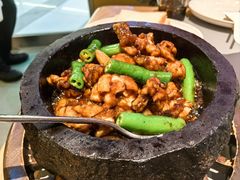 招牌杭椒牛蛙-桂满陇·手作小笼包&江南叫花鸡(中山公园店)