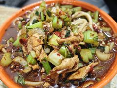 -玲玲米粉·新疆现炒米粉(大十字总店)