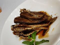 -品悦酒店(三林古镇店)