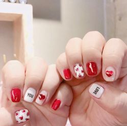 -Pink You美甲美睫纹绣定制中心