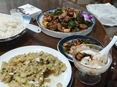 -四方小吃·白族庭院餐厅