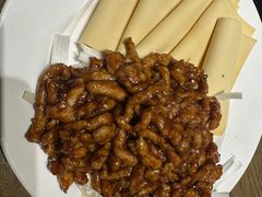京酱肉丝-河沿肉饼Beijing Pie(东华门店)