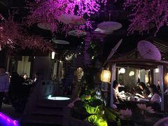 -韵秋荷(宝山龙湖天街店)