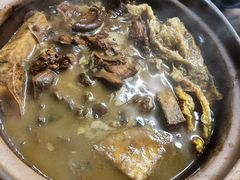 -雄伟美食(高沙中街店)