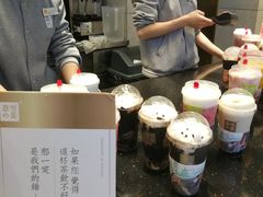 -奈雪的茶(亨特国际广场店)