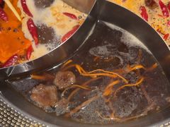 -廖掌柜·重庆鲜货火锅(上海首店)